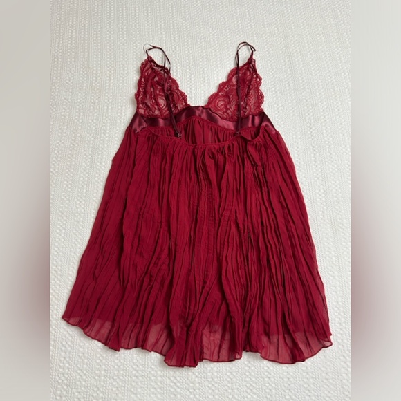 Vintage Victoria’s Secret Pleated Crinkle Sheer Chiffon Lace Slip Size M Retro - Picture 8 of 8